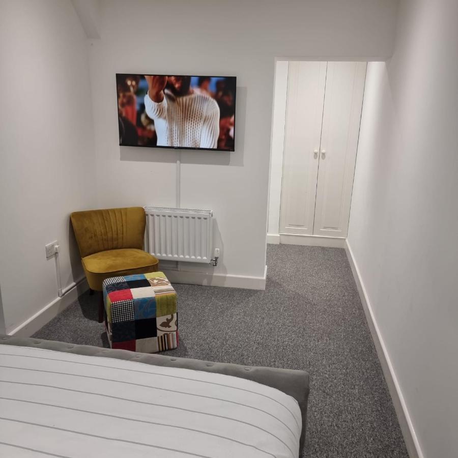 לונדון Classic 2 Bed Apartment In Oldkent Road מראה חיצוני תמונה